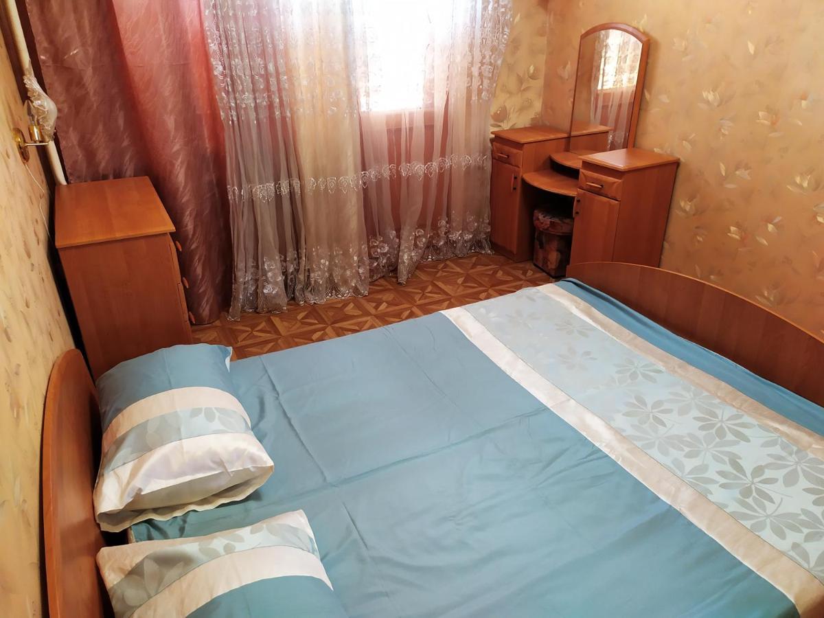 Ильинская 3К Посуточно Почасово Apartment Sumy Bagian luar foto