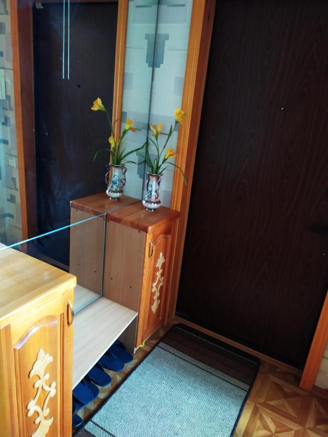 Ильинская 3К Посуточно Почасово Apartment Sumy Bagian luar foto